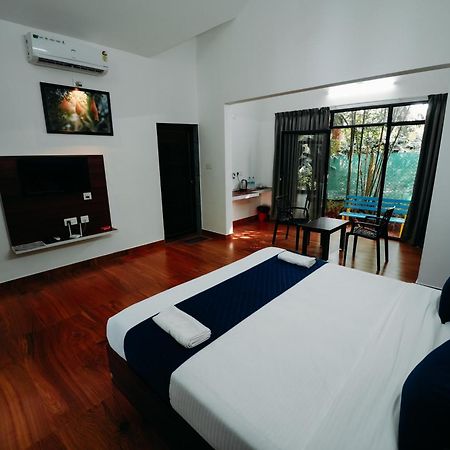 Le Vista Resort Sultan Bathery Extérieur photo