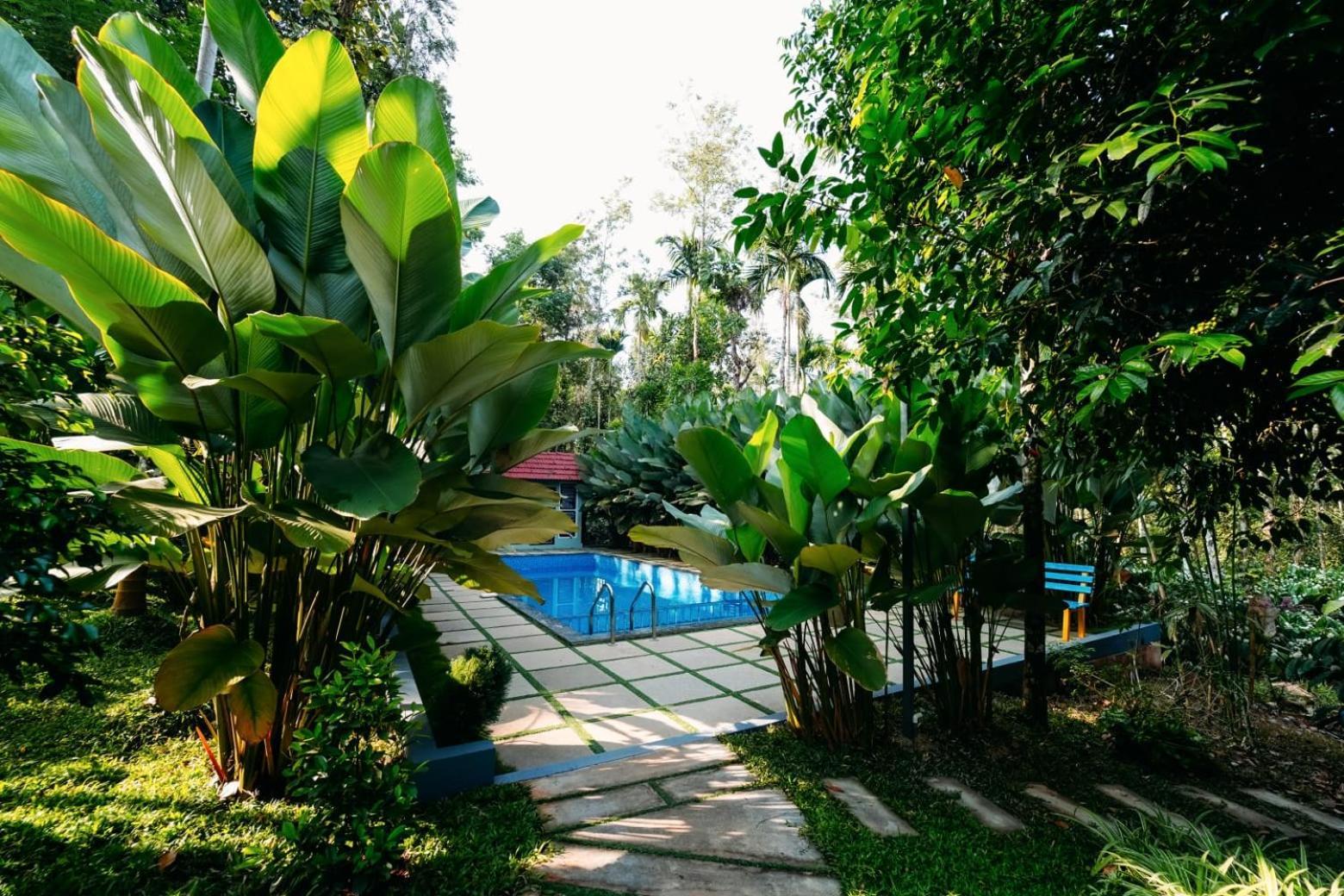 Le Vista Resort Sultan Bathery Extérieur photo